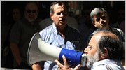 Συγκέντρωση κατά των συγχωνεύσεων οργανισμών έξω από το ΥΠΟΙΚ
