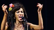 Πέθανε η τραγουδίστρια Amy Winehouse