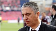 Αποχαιρέτισε τους παίκτες της ΑΕΛ ο Κωστένογλου