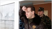 Σύγκρουση Μεντβέντεφ - Πούτιν για τη Λιβύη