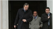 Χωρίς δηλώσεις η αποχώρηση Αντώνη Σαμαρά από το Μαξίμου