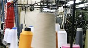Συρρικνώθηκε περαιτέρω η μεταποίηση τον Δεκέμβριο