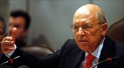 «Φυγή προς τα εμπρός» προτείνει ο K. Σημίτης