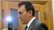 Σε αναζήτηση συμβιβαστικής λύσης για τα εργασιακά