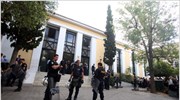 Απόδραση κρατούμενου από τα δικαστήρια της Ευελπίδων