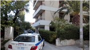 Έκρηξη σε πυλωτή πολυκατοικίας στο Χολαργό