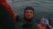 Γάλλος ακρωτηριασμένος και στα τέσσερα άκρα πέρασε κολυμπώντας τον Βερίγγειο Πορθμό