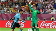 EURO 2012: Δυσκολεύτηκε, αλλά πέρασε η Ισπανία