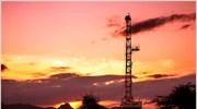 Γαλλία: «Συνομιλίες» για αποδέσμευση στρατηγικών αποθεμάτων πετρελαίου