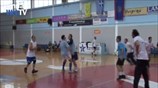 Οι πολιτικοί αναμετρώνται στο μπάσκετ