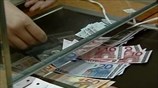 Με εισοδηματικά κριτήρια τα οικογενειακά επιδόματα