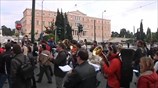 Reuters: Διαδηλώσεις στην Αθήνα παρά τη συμφωνία