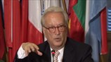 X. Σβόμποντα: «Καταστροφικό για τη χώρα αν πέσει η κυβέρνηση»