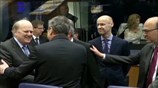 Oι «σκληροί» βλέπουν επιμήκυνση
