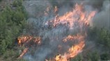 Reuters: Εκτός ελέγχου οι πυρκαγιές στη Χίο