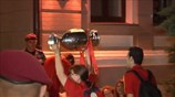 Οι πρωταθλητές Ευρώπης επιστρέφουν στο ξενοδοχείο