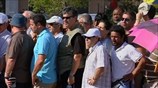 Ουρές από χιλιάδες Αθηναίους για δωρεάν λαχανικά