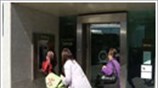 Μαζικές αναλήψεις από τις ισπανικές τράπεζες