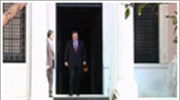 Reuters: Παραιτήθηκε ο Έλληνας υπουργός Οικονομικών