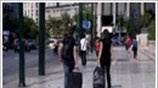 Σε απόγνωση οι τουρίστες στην Αθήνα λόγω της απεργίας