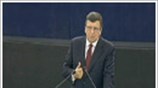 «Η Ελλάδα είναι και θα παραμείνει μέλος της Eυρωζώνης»
