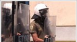Reuters: Συμπλοκές οδηγών ταξί με την αστυνομία