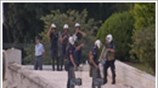 Reuters: Βίαιες συμπλοκές στην Αθήνα