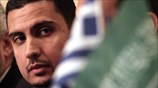 Ο πρίγκιπας Φεϊζάλ μιλάει κατά τη διάρκεια της συνέντευξης Τύπου που παραχώρησε ...