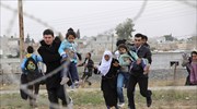 Σύροι πρόσφυγες πυροβολούνται καθώς εγκαταλείπουν τη χώρα τους για να περάσουν σε ...