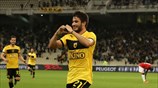 Την πρώτη εφετινή νίκη στο πρωτάθλημα πανηγύρισε  η ΑΕΚ, η οποία ...