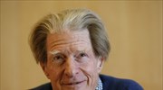 Ο Βρετανός καθηγητής Τζον Μπ. Γκέρντον, ο οποίος τιμήθηκε τη Δευτέρα με ...