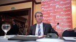 Την ανάγκη «ανασυγκρότησης του ευρύτατου σοσιαλδημοκρατικού χώρου με ειλικρινείς και γενναίες πολιτικές ...