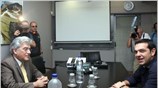 Ως κοινωνικό αγαθό το οποίο δεν είναι δυνατό να στερούνται τα νοικοκυριά, ...