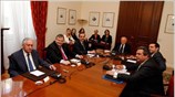 Την αποτυχία σχηματισμού κυβέρνησης συνεργασίας και κατά τη σημερινή σύσκεψη υπό τον ...