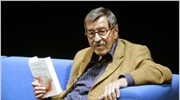 Ο βραβευμένος με Νόμπελ Λογοτεχνίας Γερμανός Γκίντερ Γκρας εισήχθη τη Δευτέρα με ...