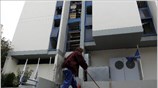 Σε αυτοσχέδιο μηχανισμό, που αποτελείτο από μεγάλη ποσότητα εκρηκτικής ύλης και βραδύκαυστο ...
