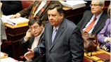 «Διάλυση της Βουλής τώρα και εκλογές» ζήτησε ο Γιώργος Καρατζαφέρης παρεμβαίνοντας στη ...