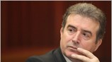Την έντονη διαφωνία του με την πρόταση του κ. Γιώργου Παπανδρέου για ...