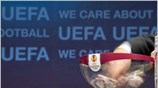 Η κλήρωση για τους «32» του Europa League «χαμογέλασε» στον Ολυμπιακό, στέλνοντας ...