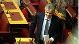 Την απόφαση του να καταψηφίσει την κυβέρνηση, ανακοίνωσε πριν από το λίγο ...