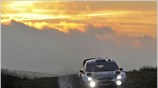 Ο Φιλανδός οδηγός της Ford Γιάρι-Μάτι Λάτβαλα ανέβηκε στο υψηλότερο σκαλί του ...