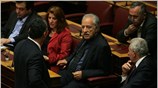 Να εξασφαλίσει το πολιτικό σύστημα, κινούμενο θετικά, την υπόσταση της χώρας και ...
