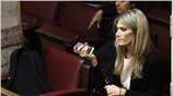 Την απόφασή της να μην παράσχει ψήφο εμπιστοσύνης στην κυβέρνηση γνωστοποιεί με ...