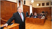 Αν νομίζετε ότι η κυβέρνηση είναι αναποτελεσματική και δεν έχει ηθικό υπόβαθρο ...