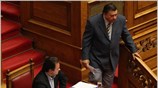 «Δημιουργείται εργοστάσιο παραγωγής τρομοκρατών» δήλωσε ο πρόεδρος του ΛΑΟΣ Γιώργος Καρατζαφέρης κατά ...