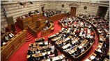Για «εγκληματική ανευθυνότητα» όσων επιχειρούν, όπως είπε, να μετατρέψουν την οικονομική κρίση ...