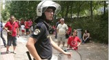 Οπαδοί του Ολυμπιακού Βόλου που ταξίδεψαν με πούλμαν από την θεσσαλική πόλη ...