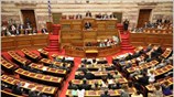 Το θέμα των αναδρομικών που διεκδικούν οι συνταξιούχοι βουλευτές, εξετάζεται ήδη από ...