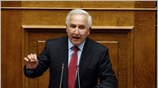 «Ναι» ψήφισε τελικά ο βουλευτής του ΠΑΣΟΚ Αλ. Αθανασιάδης στο Μεσοπρόθεσμο. ...