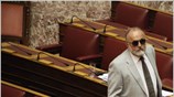 Καταψήφισε το Μεσοπρόθεσμο ο βουλευτής του ΠΑΣΟΚ Π. Κουρουμπλής και τέθηκε εκτός ...